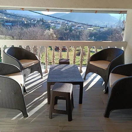 Tranquil Retreat - 