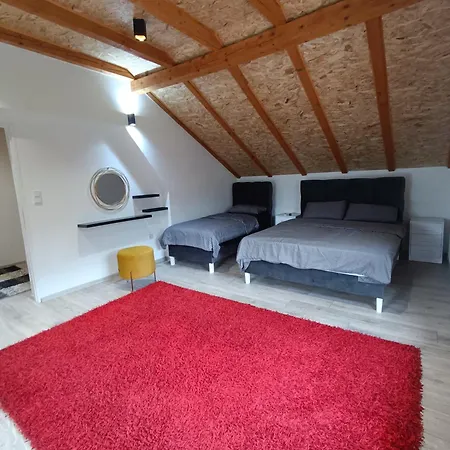 Tranquil Retreat - 