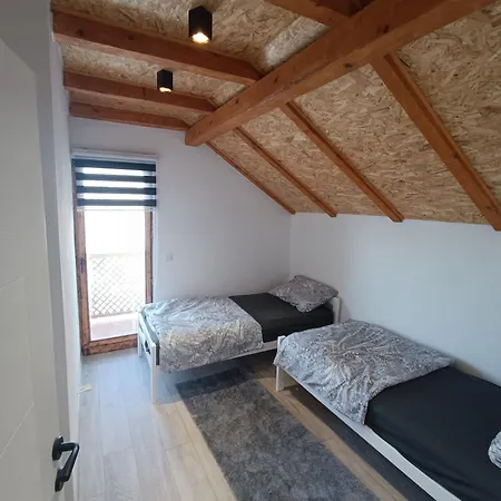 Tranquil Retreat - 